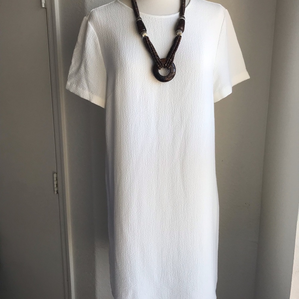 Felicity & Coco White Sheath Mini Dress Crew Neck Short Sleeve